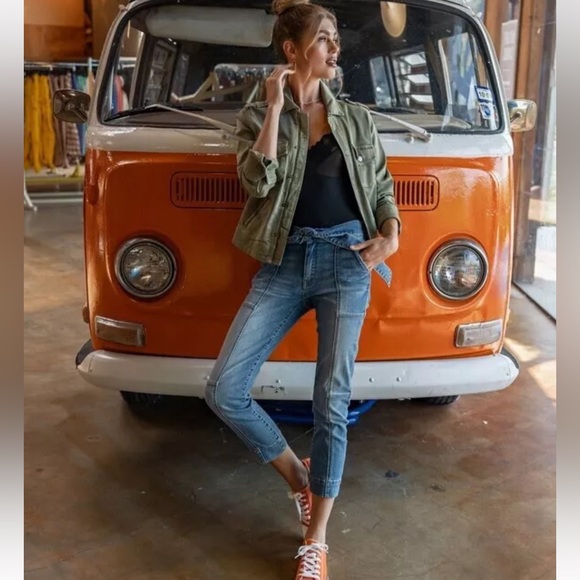 KUT From The Kloth 14  Reese High Rise Tie Waist Ankle Straight Leg Smoke Free - Picture 1 of 10